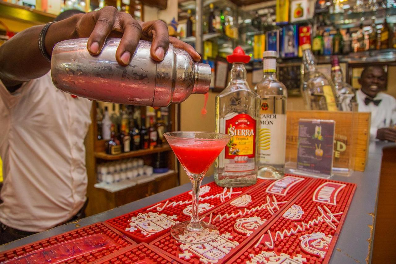 Shangri-La Hotel Uganda Kampala Dış mekan fotoğraf